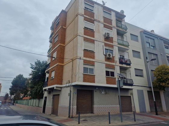 Foto 1 de Piso en venta en Zona Calle Valencia de 3 habitaciones con balcón y ascensor
