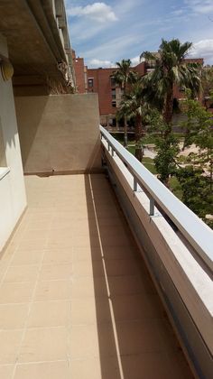 Foto 2 de Venta de piso en Juan de Borbón - La Flota de 4 habitaciones con garaje y jardín