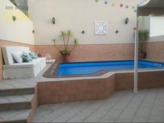 Foto 2 de Casa en venda a Ronda de 4 habitacions amb terrassa i piscina