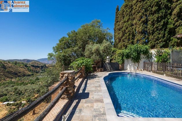 Foto 1 de Casa en venda a Nigüelas de 4 habitacions amb terrassa i piscina