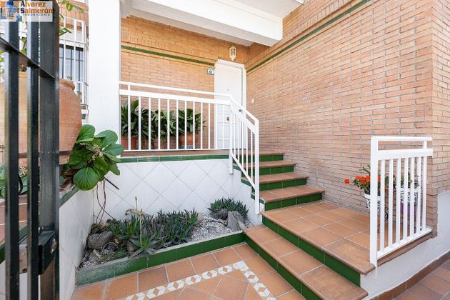 Foto 1 de Venta de casa en Cerrillo de Maracena - Periodistas de 5 habitaciones con balcón y aire acondicionado