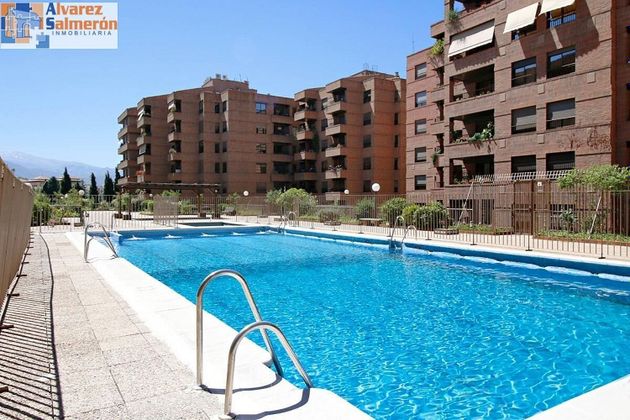 Foto 1 de Pis en venda a Albaicín de 5 habitacions amb terrassa i piscina