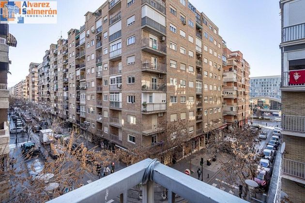 Foto 1 de Piso en venta en Camino de Ronda - Rosaleda de 5 habitaciones con terraza y garaje