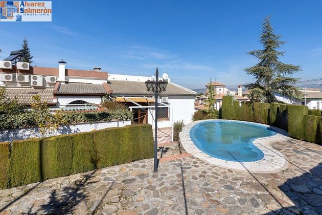Foto 2 de Chalet en venta en Barrio de la Vega de 3 habitaciones con terraza y piscina