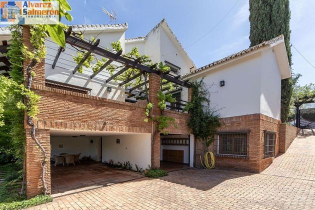 Foto 1 de Xalet en venda a Barrio de la Vega de 6 habitacions amb terrassa i piscina