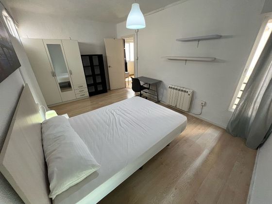 Foto 2 de Piso en alquiler en calle Ccañaveral de 3 habitaciones con muebles y calefacción