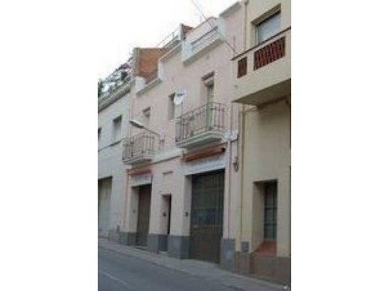 Foto 1 de Casa en venta en Sant Sadurní d´Anoia de 6 habitaciones con terraza y balcón