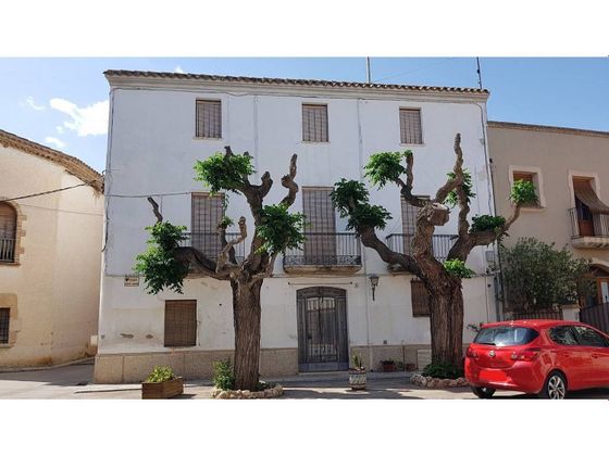 Foto 2 de Casa en venta en Sant Cugat Sesgarrigues de 8 habitaciones con calefacción