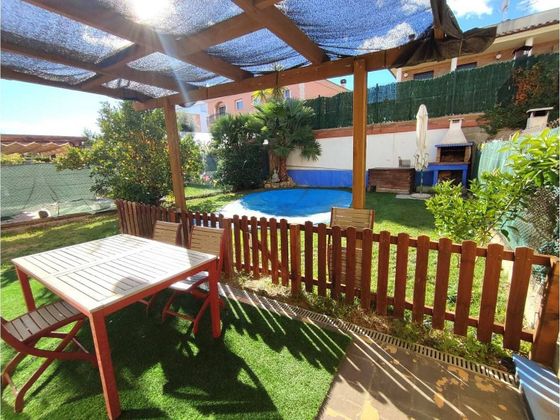 Foto 2 de Casa en venda a Sant Sadurní d´Anoia de 4 habitacions amb terrassa i piscina