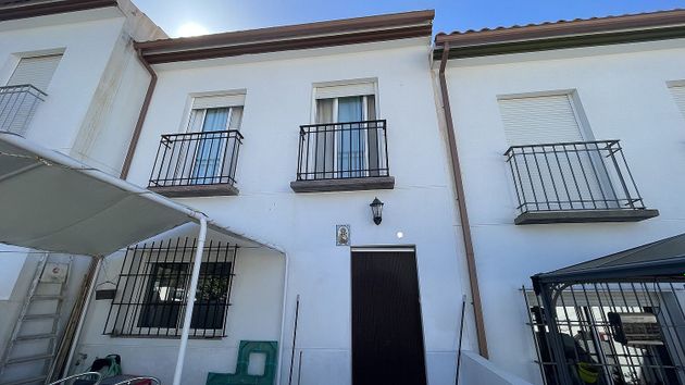 Foto 1 de Venta de casa adosada en Álora de 3 habitaciones con terraza y piscina