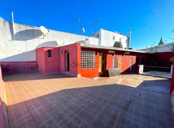 Foto 1 de Àtic en venda a Feria-Alameda de 3 habitacions amb terrassa i aire acondicionat