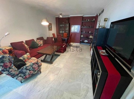 Foto 2 de Piso en venta en Bami - Tabladilla - La Estrella de 4 habitaciones con terraza y garaje
