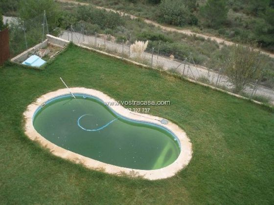 Foto 2 de Casa en venda a Sierra Perenchiza - Cumbres de Calicanto - Santo Domingo de 3 habitacions amb piscina i mobles