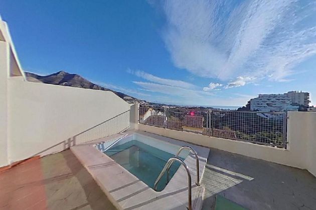Foto 1 de Casa en venda a Zona el Higuerón de 3 habitacions amb terrassa i piscina