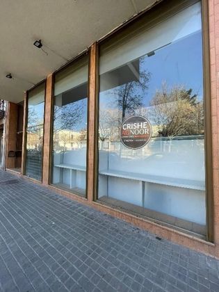 Foto 2 de Local en venda a Instituts - Ponent - Sota el Camí Ral de 401 m²