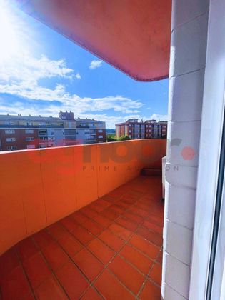 Foto 1 de Venta de piso en Centre - Col.legis Nous - Riera Seca de 4 habitaciones con balcón y aire acondicionado