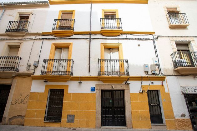 Foto 2 de Pis en venda a calle Barrio Nuevo de 4 habitacions i 170 m²