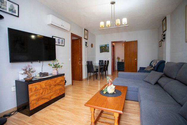 Foto 2 de Pis en venda a calle Kinea de 3 habitacions amb terrassa i aire acondicionat