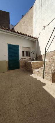 Foto 2 de Casa en venda a calle Laguna de 6 habitacions i 132 m²