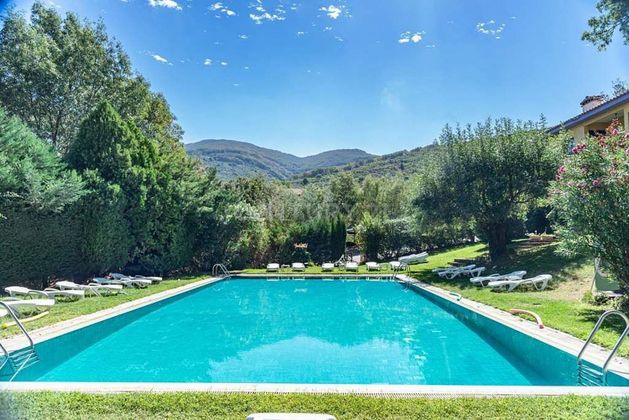 Foto 1 de Xalet en venda a carretera Ávila de 3 habitacions amb terrassa i piscina