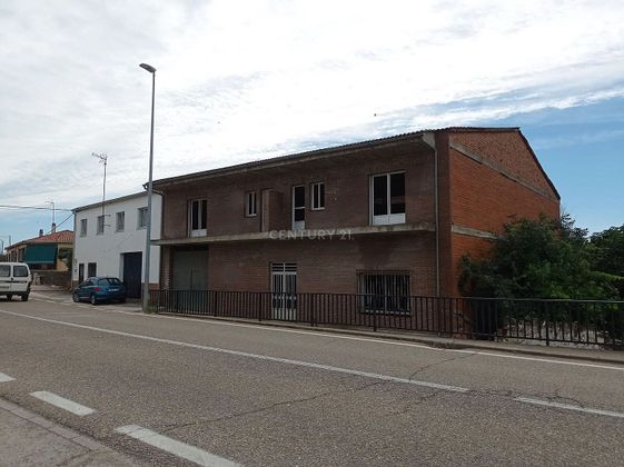 Foto 1 de Edifici en venda a travesía Ramón y Cajal de 560 m²