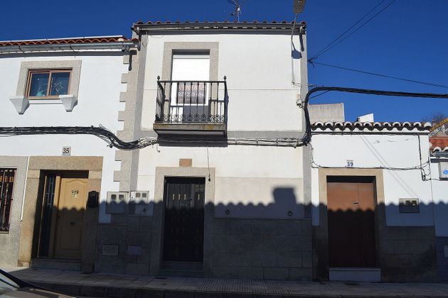 Foto 1 de Casa en venda a calle Sol de 4 habitacions amb terrassa