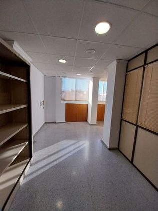 Foto 2 de Oficina en alquiler en calle Alzira de 115 m²
