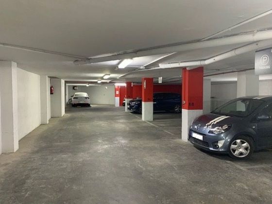 Foto 1 de Alquiler de garaje en calle Espinosa de 16 m²