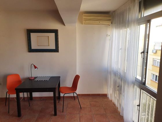 Foto 1 de Pis en lloguer a Perchel Norte - La Trinidad de 2 habitacions amb terrassa i mobles