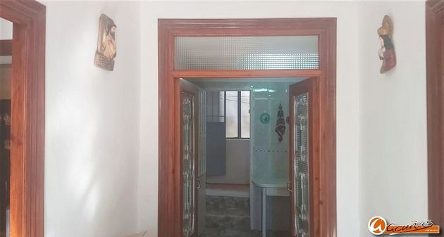 Foto 1 de Casa adossada en venda a Villanueva de Algaidas de 5 habitacions amb garatge