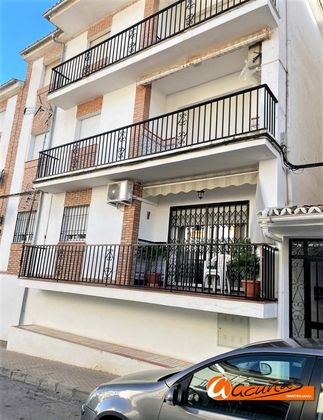Foto 2 de Pis en venda a calle República Argentina de 4 habitacions amb terrassa i balcó