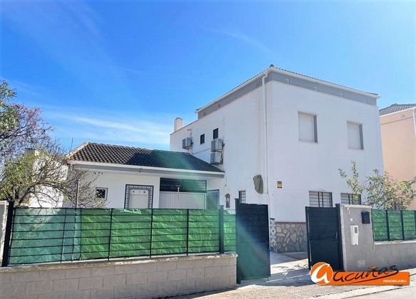 Foto 2 de Casa en venda a calle Antequera de 3 habitacions amb terrassa i garatge
