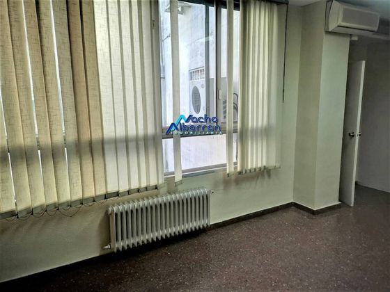 Foto 2 de Oficina en venta en Casco Antiguo - Centro con aire acondicionado y ascensor