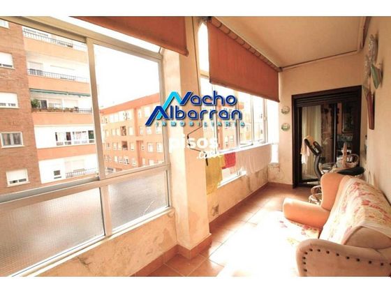 Foto 1 de Piso en venta en Maria Auxiliadora - Barriada LLera de 4 habitaciones con terraza y garaje
