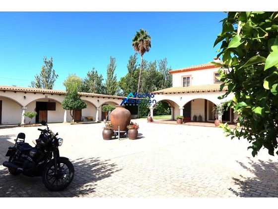 Foto 1 de Xalet en lloguer a Huerta Rosales - Valdepasillas de 4 habitacions amb terrassa i piscina