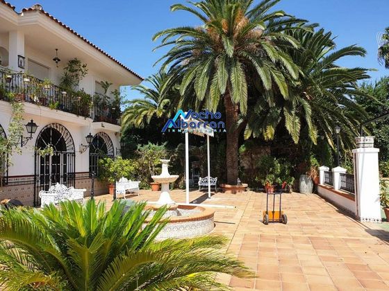 Foto 1 de Casa en venda a Almendralejo de 1 habitació amb terrassa i jardí