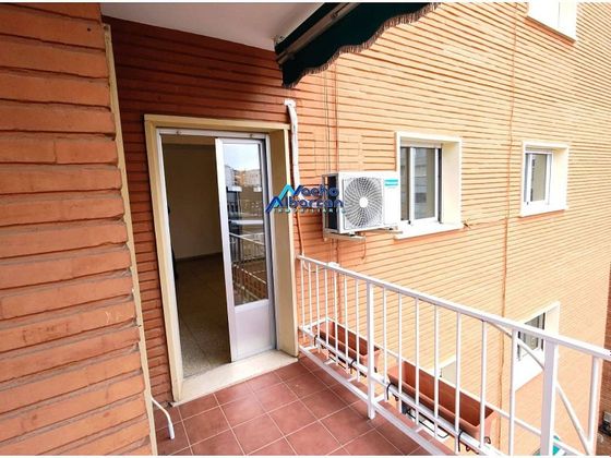 Foto 2 de Piso en venta en Santa Marina - La Paz de 6 habitaciones con terraza y aire acondicionado