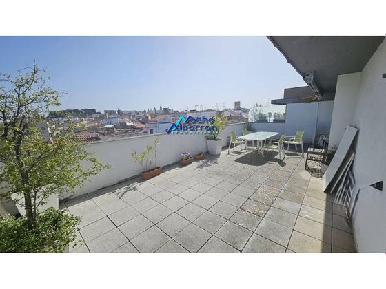 Foto 1 de Àtic en venda a Casco Antiguo - Centro de 3 habitacions amb terrassa i garatge