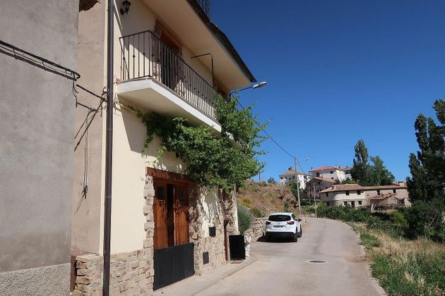 Foto 2 de Venta de casa en Valbona de 5 habitaciones con terraza y garaje