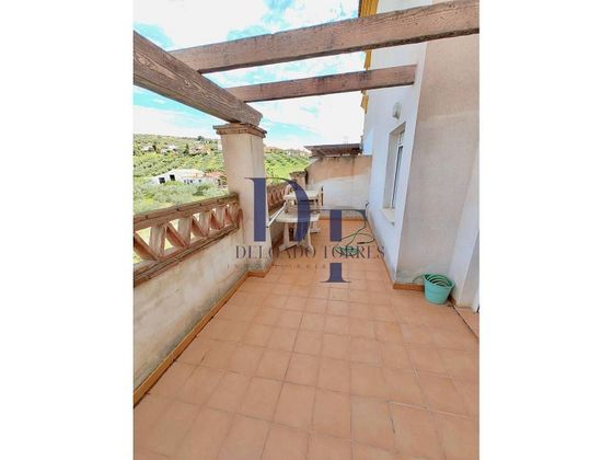 Foto 2 de Pis en venda a Alcaucín de 2 habitacions amb terrassa i piscina