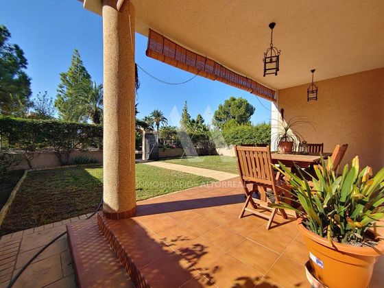 Foto 2 de Chalet en venta en La Alcayna de 4 habitaciones con terraza y garaje