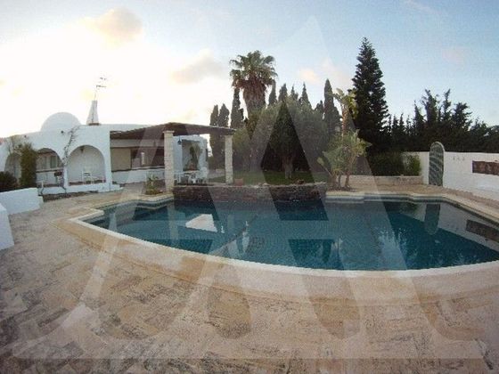 Foto 2 de Casa en venta en Urb. Vista de los Ángeles de 5 habitaciones con terraza y piscina
