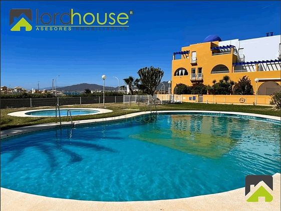 Foto 1 de Casa en venda a calle Perseo de 2 habitacions amb terrassa i piscina