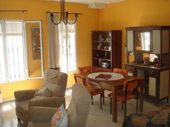 Foto 1 de Dúplex en venta en Jabugo de 3 habitaciones con terraza y garaje