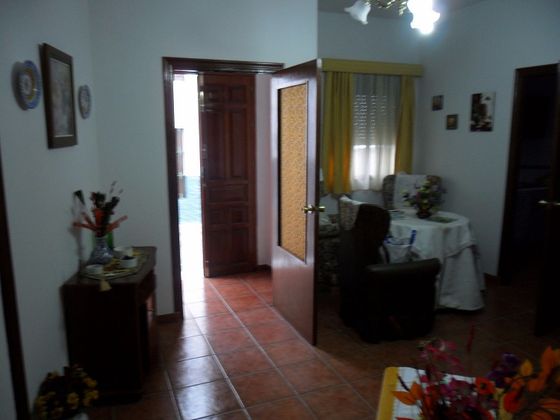 Foto 2 de Venta de casa adosada en Galaroza de 4 habitaciones con terraza