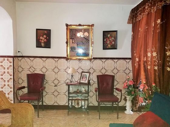 Foto 2 de Casa en venda a Arroyomolinos de León de 3 habitacions amb terrassa i garatge