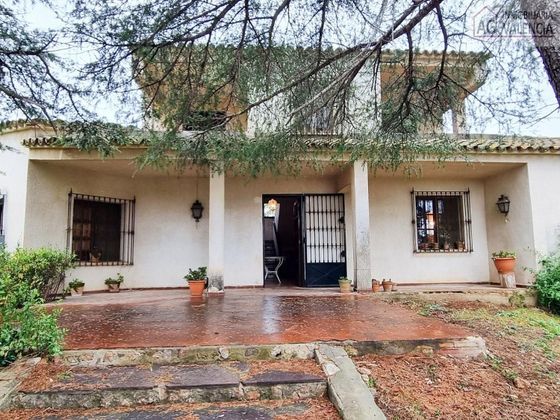 Foto 1 de Casa en venda a Calicanto - Cumbres de Calicanto - Santo Domingo de 6 habitacions amb terrassa i piscina
