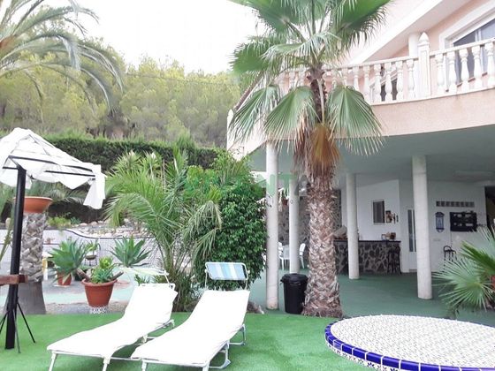 Foto 2 de Chalet en venta en El Palmar de 6 habitaciones con terraza y piscina