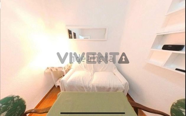 Foto 1 de Pis en venda a Centro - Murcia de 5 habitacions amb terrassa i balcó