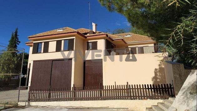 Foto 1 de Chalet en venta en Molina de Segura ciudad de 5 habitaciones con terraza y piscina